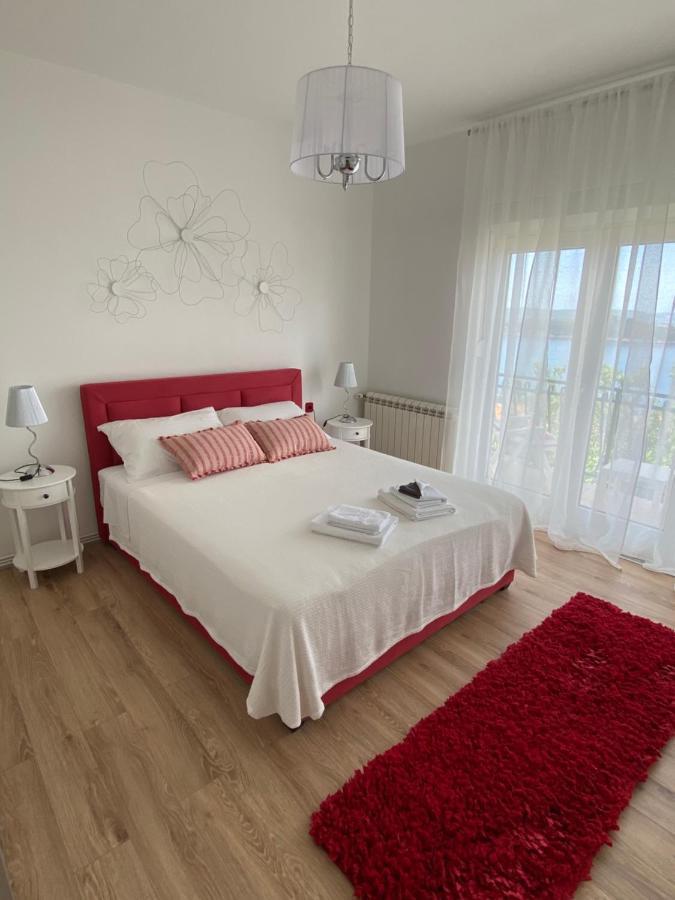 Apartman Betty Šibenik Exterior foto