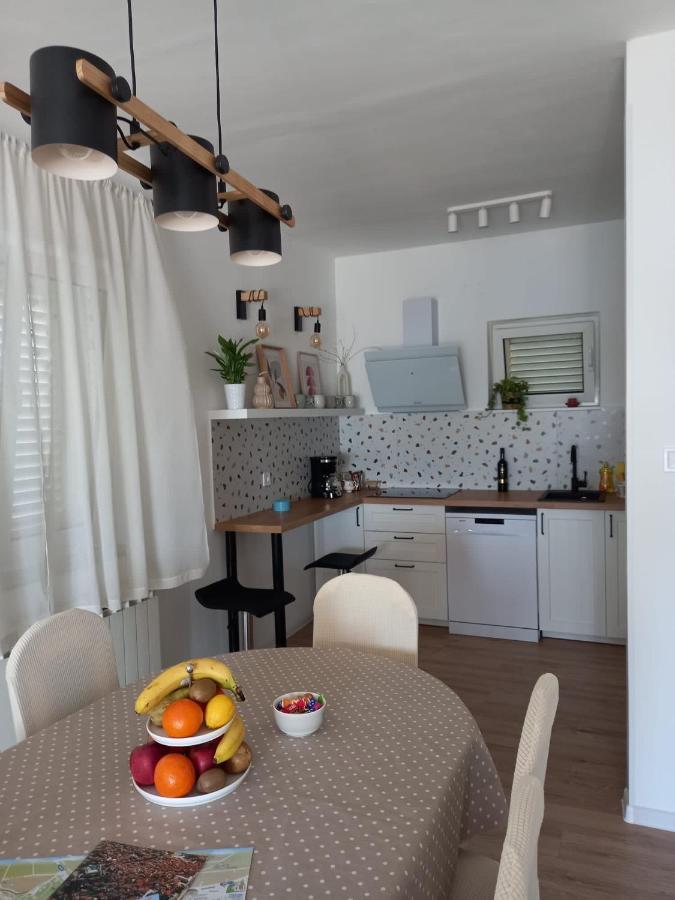 Apartman Betty Šibenik Exterior foto