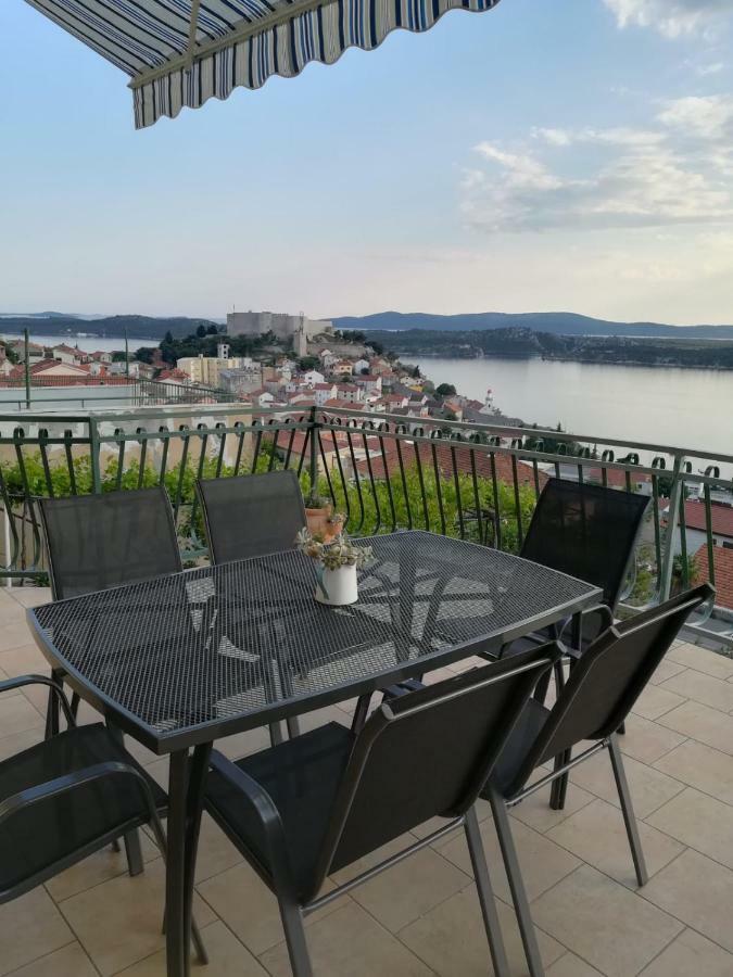 Apartman Betty Šibenik Exterior foto