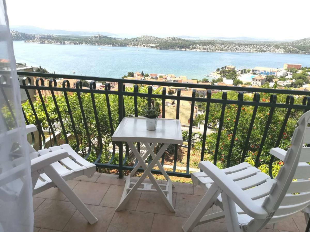 Apartman Betty Šibenik Exterior foto