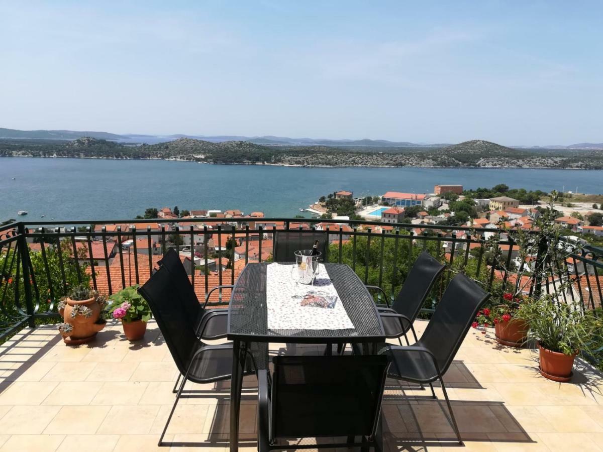 Apartman Betty Šibenik Exterior foto